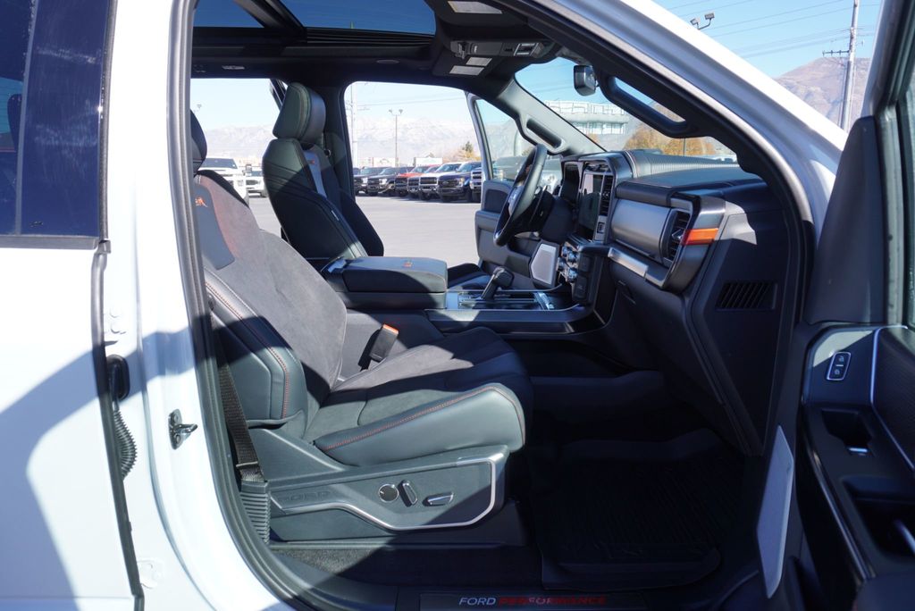 2025 Ford F-150 RAPTOR R - 22956713 - 24