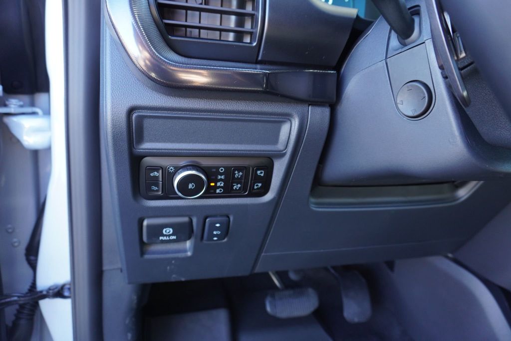 2025 Ford F-150 RAPTOR R - 22956713 - 29