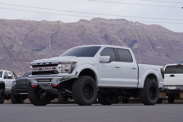 2025 Ford F-150 SEMA RAPTOR R  - 22945939 - 1