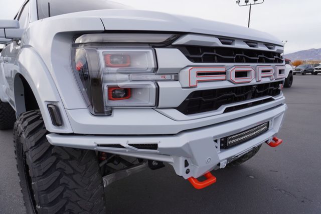2025 Ford F-150 SEMA RAPTOR R  - 22945939 - 21