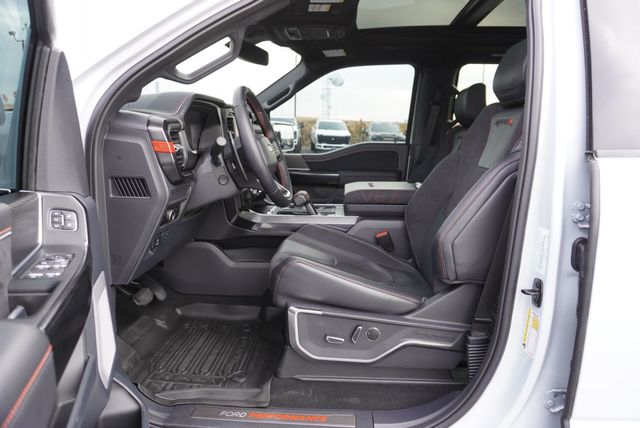 2025 Ford F-150 SEMA RAPTOR R  - 22945939 - 23