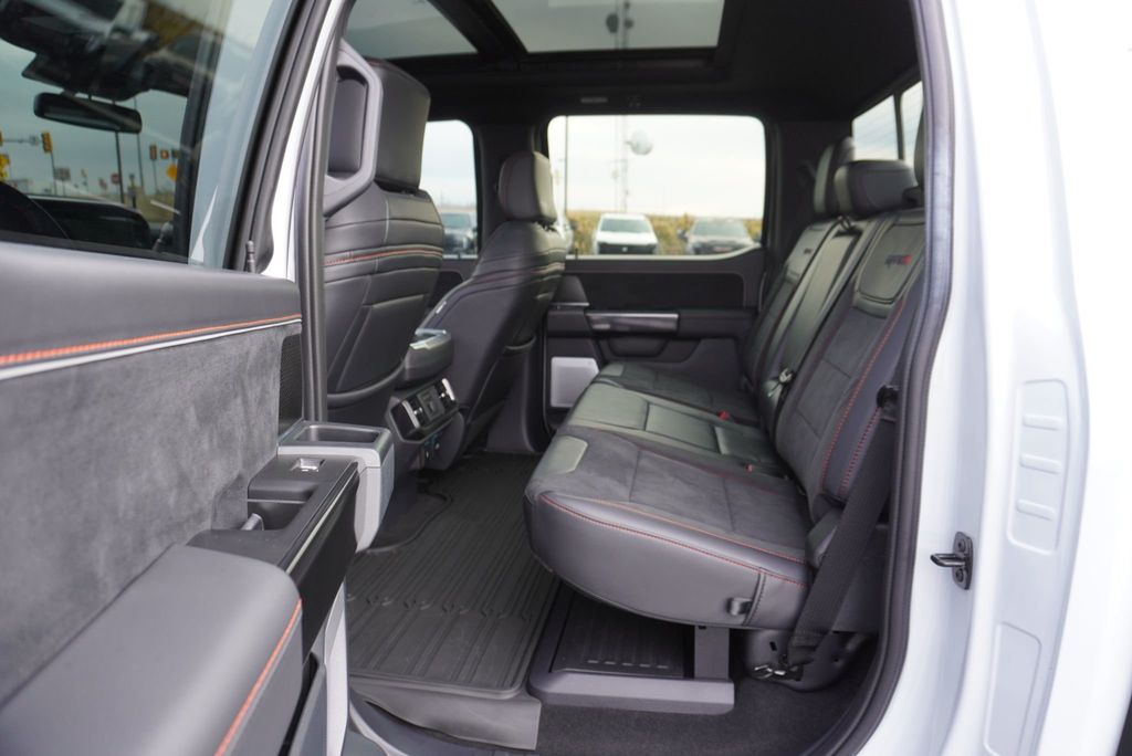 2025 Ford F-150 SEMA RAPTOR R  - 22945939 - 24