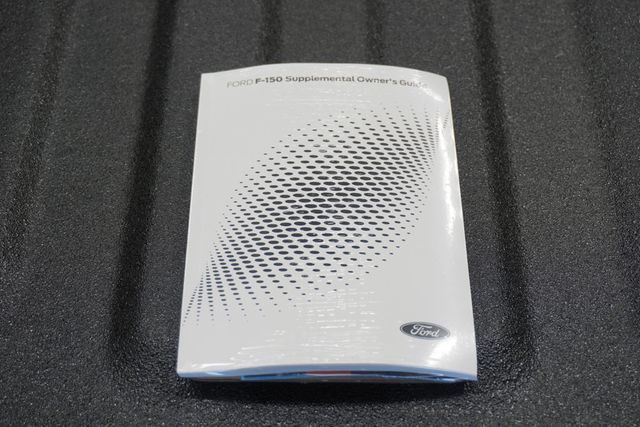 2025 Ford F-150 STX 2WD SuperCrew 5.5' Box - 23000874 - 19