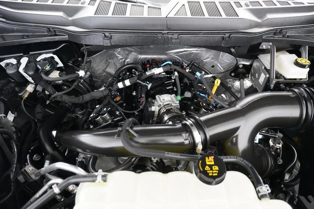 2025 Ford F-150 STX 2WD SuperCrew 5.5' Box - 23000874 - 24