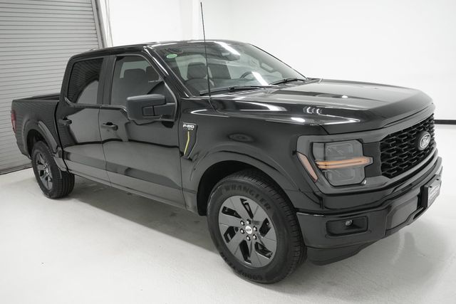 2025 Ford F-150 STX 2WD SuperCrew 5.5' Box - 23000874 - 2
