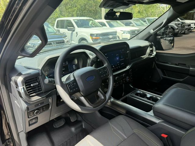 2025 Ford F-150 STX 2WD SuperCrew 5.5' Box - 23065381 - 2