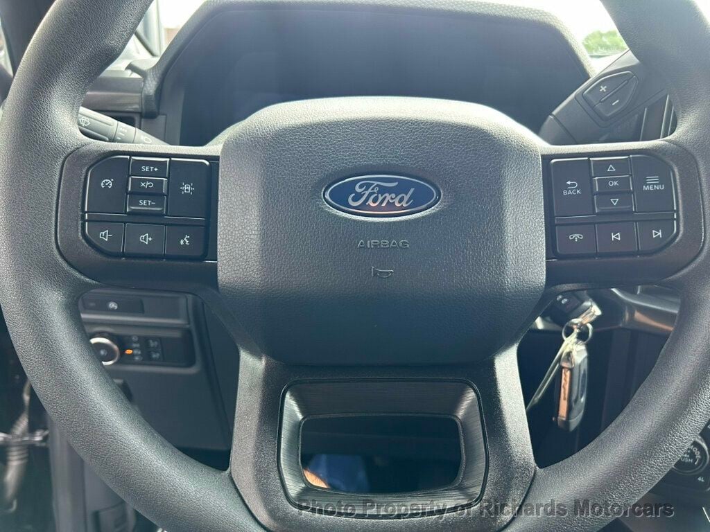 2025 Ford F-150 STX 4WD SuperCrew 5.5' Box - 23062633 - 13