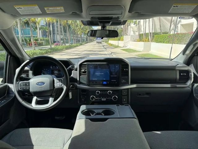 2025 Ford F-150 Supercrew XLT Pickup 4D 5 1/2 ft - 22977586 - 19