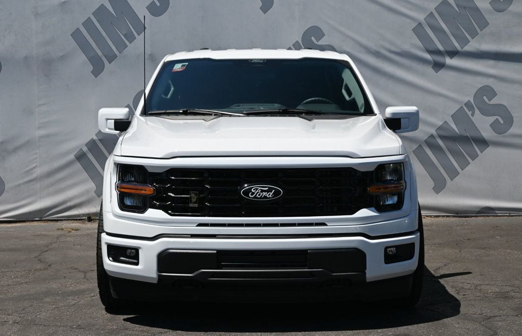 2025 Ford F-150 XL photo 2