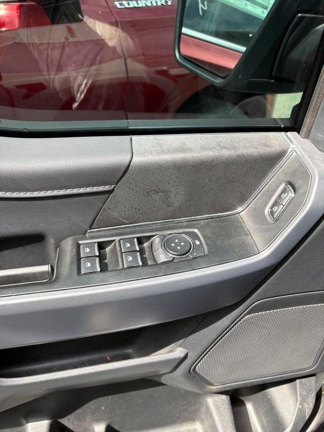 2025 Ford F-150 XLT - 23050582 - 19