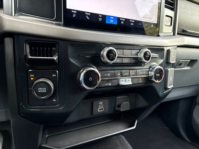 2025 Ford F-150 XLT - 23019892 - 24