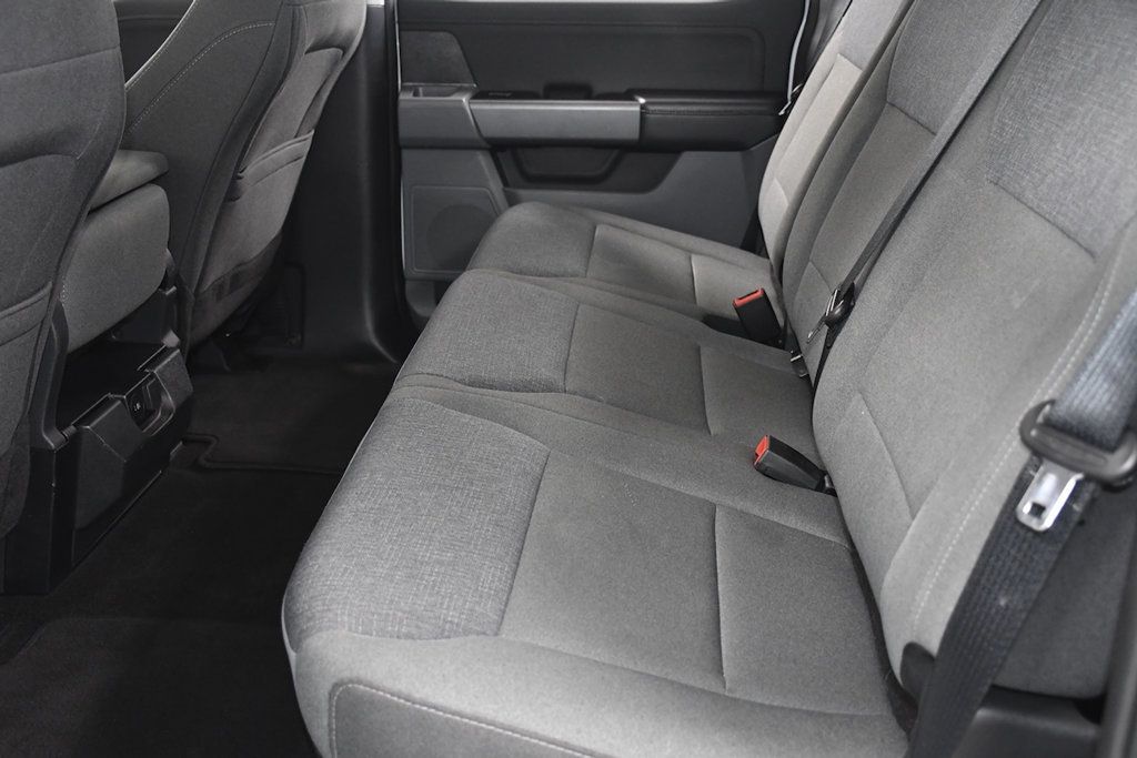 2025 Ford F-150 XLT 2WD SuperCrew 5.5' Box - 23081812 - 9