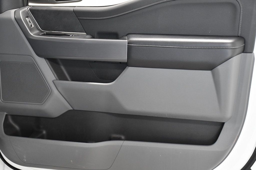 2025 Ford F-150 XLT 2WD SuperCrew 5.5' Box - 23081812 - 17