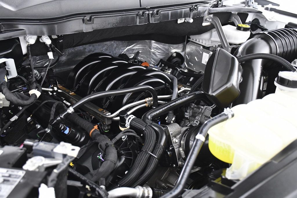 2025 Ford F-150 XLT 2WD SuperCrew 5.5' Box - 23081812 - 18