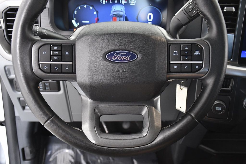 2025 Ford F-150 XLT 2WD SuperCrew 5.5' Box - 23081812 - 19