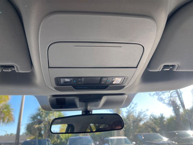 2025 FORD F-150 XLT 4WD CREW CAB W/ EQUIPMENT 301A ($1,585 VALUE!!) - 23097472 - 17