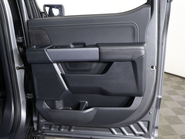 2025 Ford F-150 XLT 4WD SuperCrew 5.5' Box - 23067999 - 24
