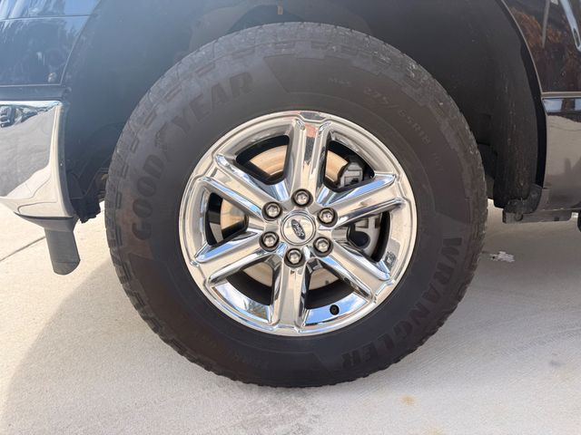 2025 Ford F-150 XLT 4WD SuperCrew 5.5' Box - 23100076 - 21