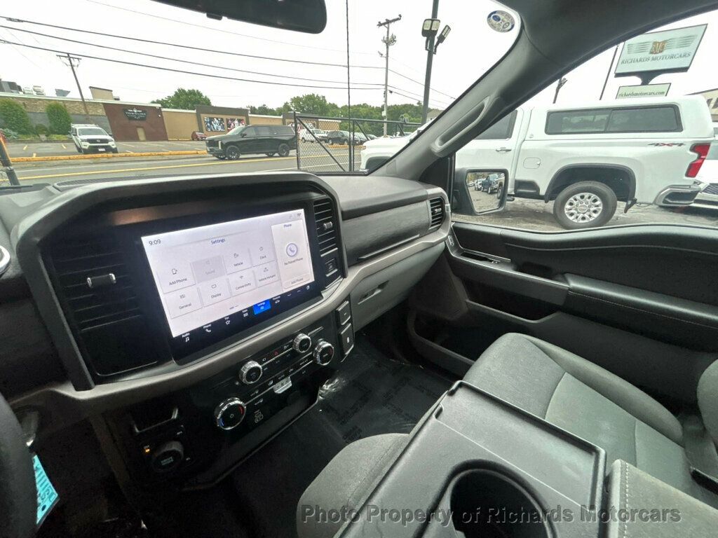 2025 Ford F-150 XLT 4WD SuperCrew 5.5' Box - 23043046 - 10