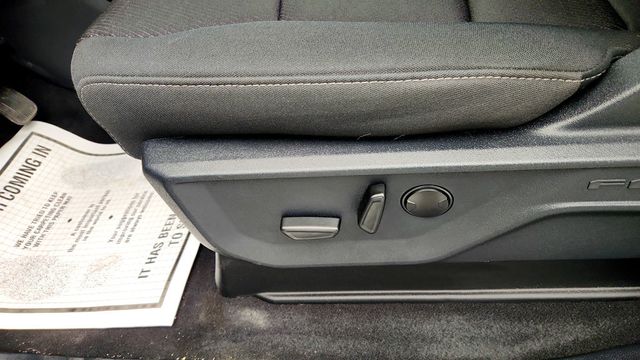 2025 Ford F-150 XLT 4WD SuperCrew 5.5' Box - 23028792 - 10