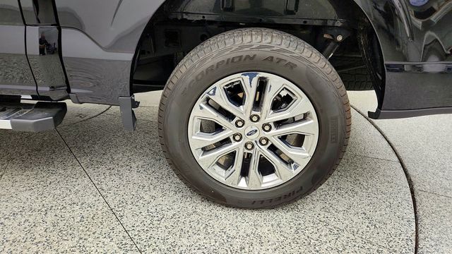 2025 Ford F-150 XLT 4WD SuperCrew 5.5' Box w/ 302A, 20'' Wheels & Hard Tonneau - 23026904 - 8