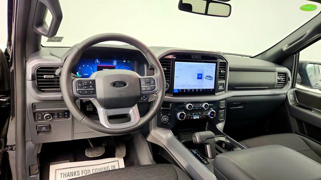 2025 Ford F-150 XLT 4WD SuperCrew 5.5' Box w/ 302A, PowerBoost, Black Appearance - 23028792 - 11