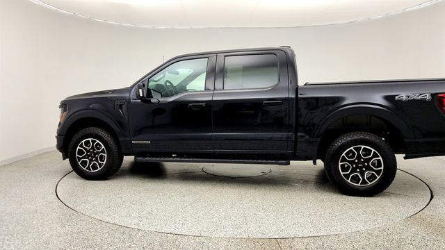 2025 Ford F-150 XLT 4WD SuperCrew 5.5' Box w/ 302A, PowerBoost, Black Appearance - 23028792 - 7