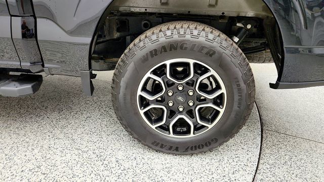 2025 Ford F-150 XLT 4WD SuperCrew 5.5' Box w/ 302A, PowerBoost, Black Appearance - 23028792 - 8