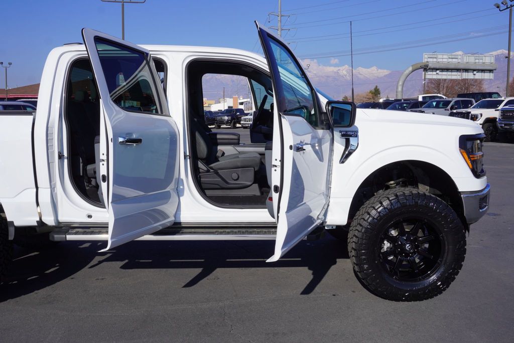 2025 Ford F-150 XLT FX4 - 22950499 - 25