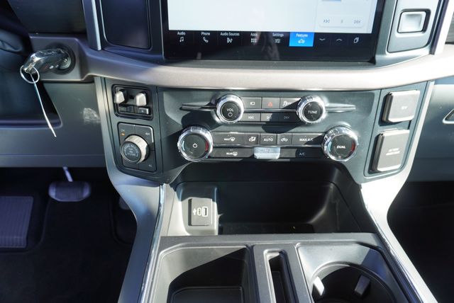 2025 Ford F-150 XLT FX4 - 22950499 - 39