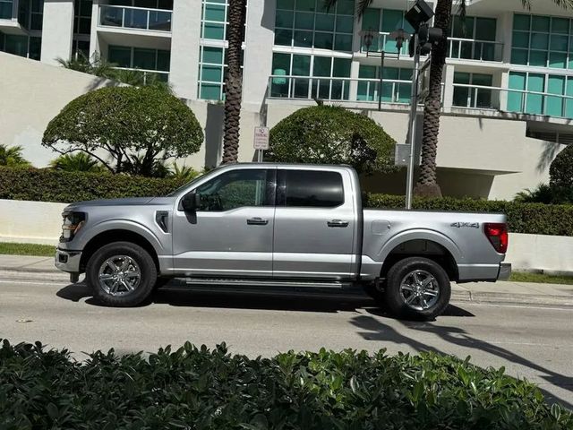 2025 Ford F-150 XLT Pickup 4D 5 1/2 ft - 22977586 - 9