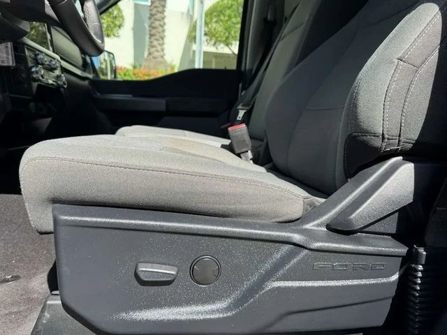 2025 Ford F-150 XLT Pickup 4D 5 1/2 ft - 22977586 - 16