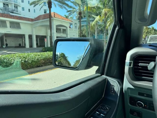 2025 Ford F-150 XLT Pickup 4D 5 1/2 ft - 22977586 - 27