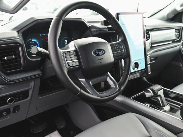 2025 Ford F-150 Lightning Flash - 22987600 - 12