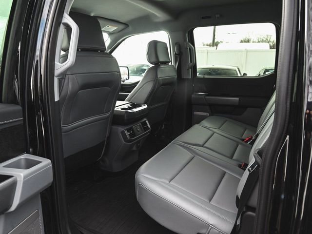 2025 Ford F-150 Lightning Flash - 22987600 - 26