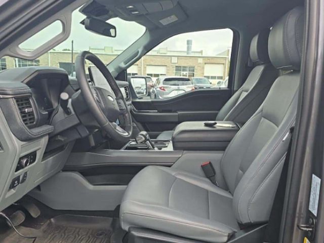 2025 Ford F-150 Lightning Flash - 23087579 - 3