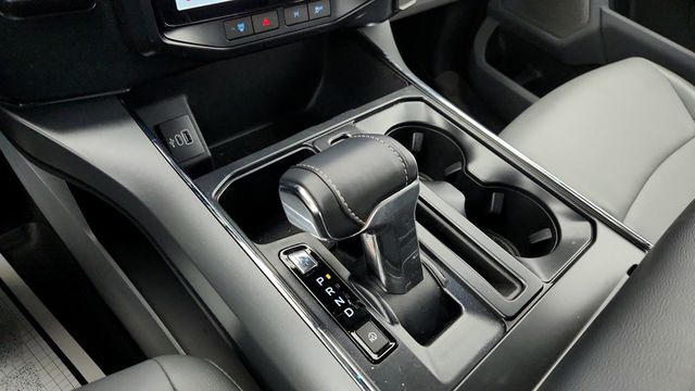 2025 Ford F-150 Lightning Flash 4WD SuperCrew 5.5' Box with Pro Power Onboard - 22953448 - 15