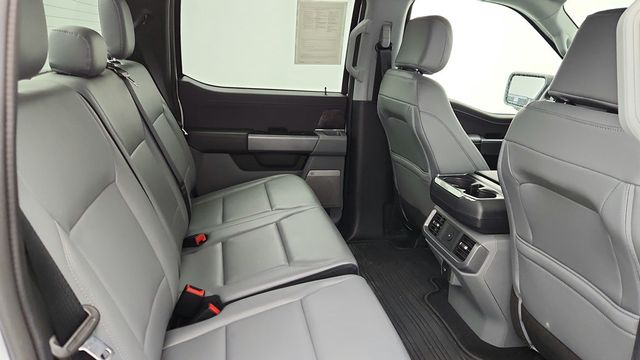 2025 Ford F-150 Lightning Flash 4WD SuperCrew 5.5' Box with Pro Power Onboard - 22953448 - 22
