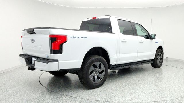 2025 Ford F-150 Lightning Flash 4WD SuperCrew 5.5' Box with Pro Power Onboard - 22953448 - 4