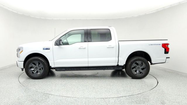 2025 Ford F-150 Lightning Flash 4WD SuperCrew 5.5' Box with Pro Power Onboard - 22953448 - 7
