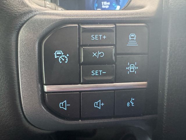 2025 Ford F-150 Lightning Lariat - 23026008 - 14