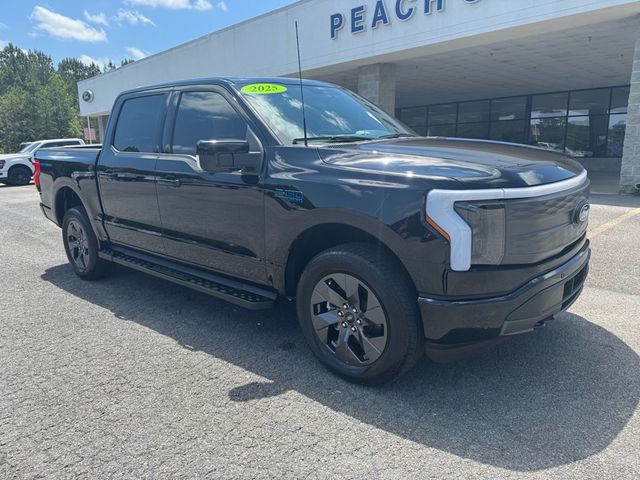 2025 Ford F-150 Lightning Lariat - 23026008 - 1