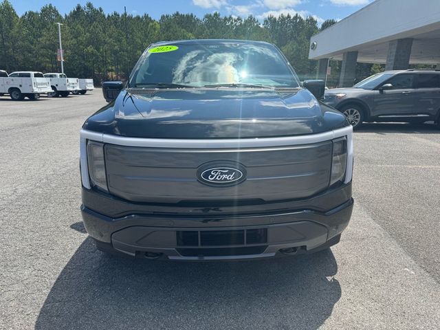 2025 Ford F-150 Lightning Lariat - 23026008 - 2