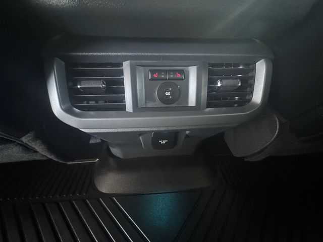 2025 Ford F-150 Lightning Lariat - 23026008 - 31