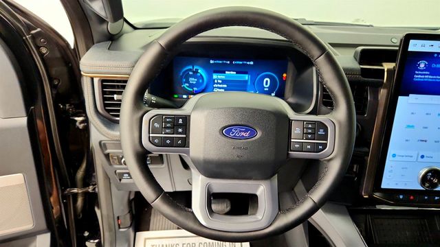 2025 Ford F-150 Lightning LARIAT 4WD SuperCrew 5.5' Box w/ Extended Range Battery - 23057942 - 11