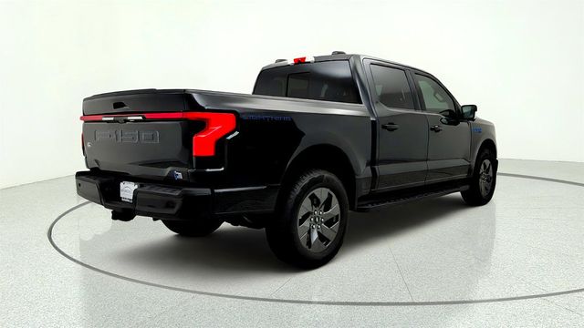 2025 Ford F-150 Lightning LARIAT 4WD SuperCrew 5.5' Box w/ Extended Range Battery - 23057942 - 4