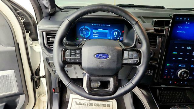 2025 Ford F-150 Lightning Platinum 4WD SuperCrew 5.5' Box - 23002138 - 13