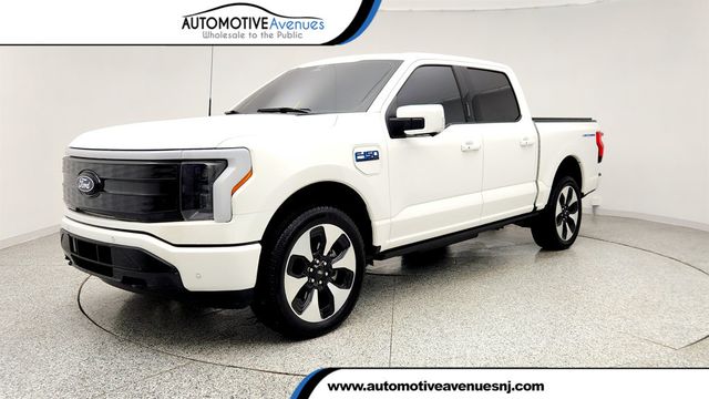 2025 Ford F-150 Lightning Platinum 4WD SuperCrew 5.5' Box w/ Retractable Tonneau Cover - 23002138 - 0