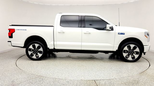2025 Ford F-150 Lightning Platinum 4WD SuperCrew 5.5' Box w/ Retractable Tonneau Cover - 23002138 - 3