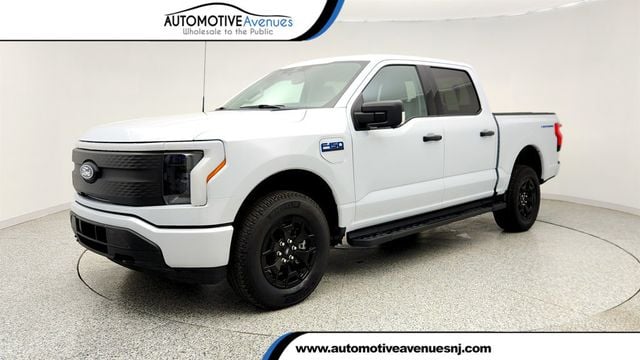 2025 Ford F-150 Lightning XLT 4WD SuperCrew 5.5' Box - 23022632 - 0